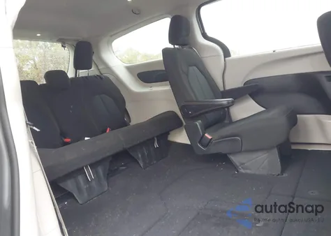 2020 Chrysler Pacifica Touring z USA, uszkodzony, nr VIN 2C4RC1FG9LR232969